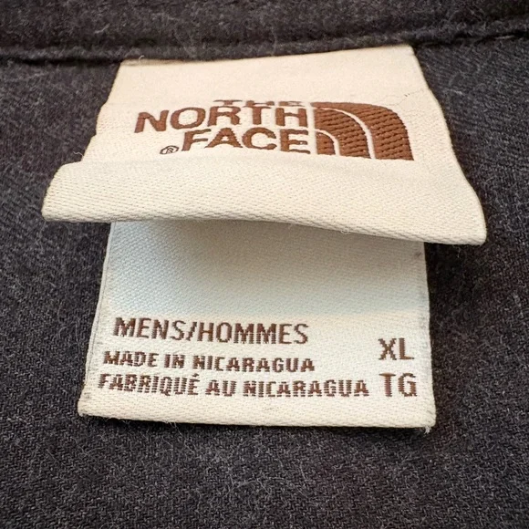 The North Face Quilted Shacket - Picture 10 of 12